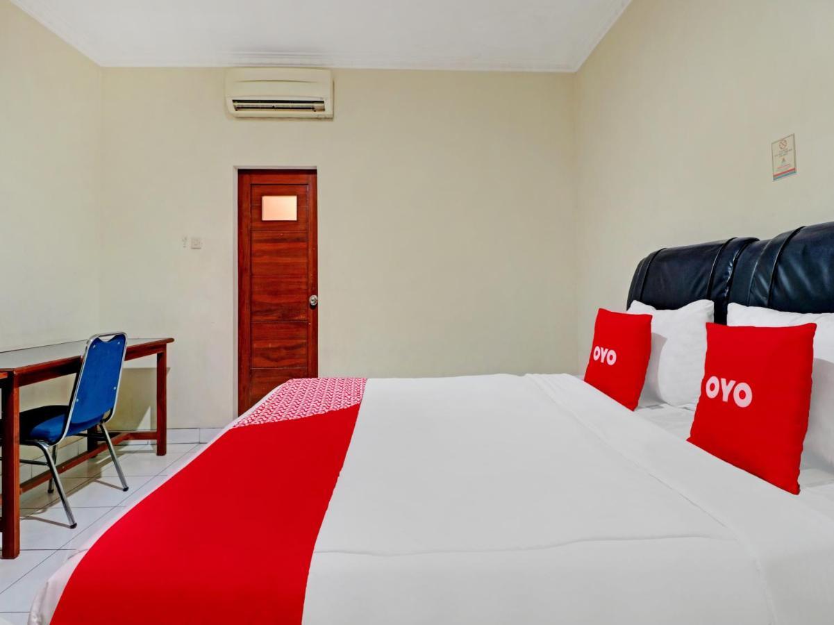 Capital O 90407 Wisma Bahtera Hotel Cirebon Exterior photo
